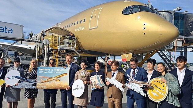 Letadlo Airbus A350-1000 spole�nosti Starlux ve verzi Airsorayama (1. z��� 2026)