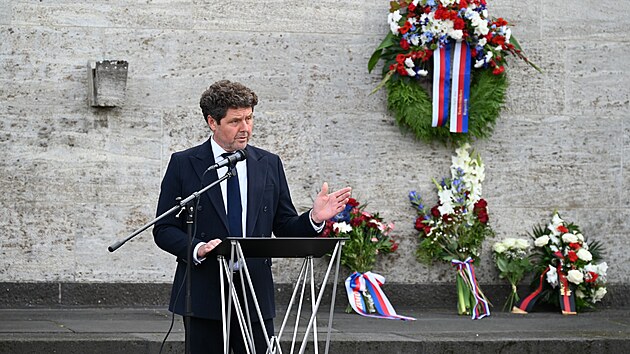 �esk� velvyslanec v N�mecku Ji�� �isteck� na pietn� ceremonii k uct�n� �eskoslovensk�ch ob�t� nacistick� v�znice Pl�tzensee v Berl�n�. (9. z��� 2026)