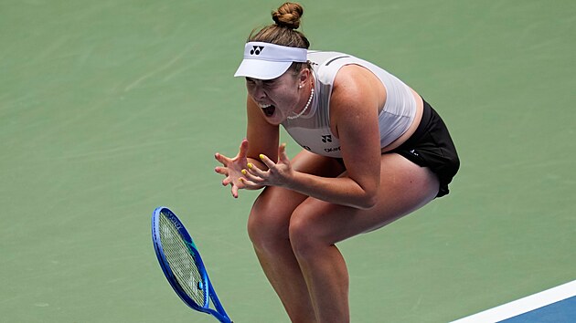 Linda Nosková slaví postup do �tvrtfinále US Open.