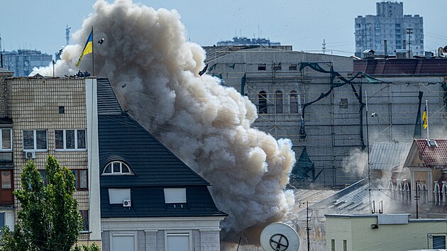 N�sledky rusk�ho raketov�ho �toku v centru Kyjeva (4. z��� 2026)