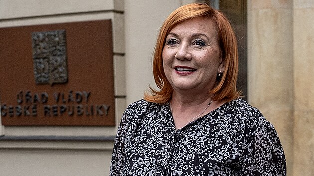 Motorist� sob� se setkali s premi�rem Babi�em a ministryn� financ� Alenou Schillerovou. Jednali o st�tn�m rozpo�tu. Schodek ve v��i 389 miliard korun je pro nep�ijateln�. (3. z��� 2026)