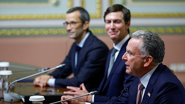Ukrajinsk� prezident Volodymyr Zelenskyj v Kyjev� jednal s americk�mi vyslanci Jaredem Kushnerem a Stevem Witkoffem a evropsk�mi z�stupci. (6. z��� 2026)