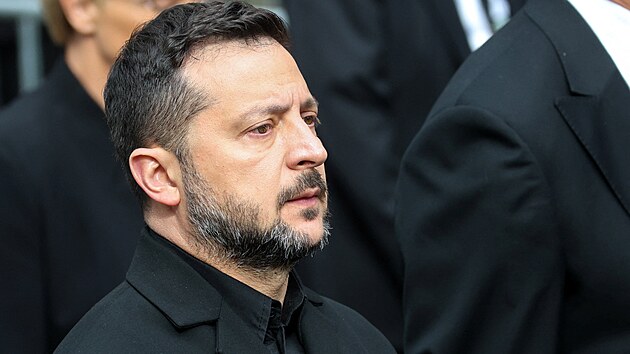 Norsko se lou�� s kr�lem Haraldem V. Poh�bu se z��astnil ukrajinsk� prezident Volodymyr Zelenskyj. (9. z��� 2026)