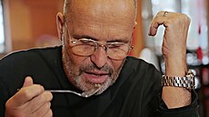 Ta �o�ka je, jako kdyby tu stav�li dálnici a vyklopili to jako kole�ko s maltou.