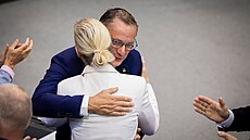Spolup�edsedové AfD Alice Weidelová a Tino Chrupalla ve Spolkovém sn�mu (9....