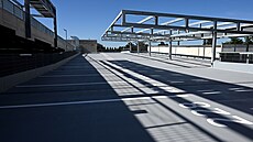 V Praze na D�din� otev�eli parkovací d�m pro 290 aut. (9. zá�í 2026)