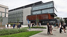 Léka�ská fakulta Ostravské univerzity otev�ela novou budovu laborato�í...