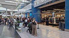 V nákupním centru Avion Shopping Park v Ostrav� byla otev�ena �tvrtá prodejna...