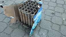 Výbuch pyrotechniky p�ed p�ed nádra�ím v Ostrav�-Vítkovicích v dubnu 2025...