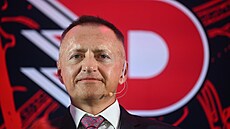 Majitel pardubického hokejového klubu Petr D�dek na p�edsezonní tiskové...