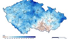 Mapa �HMÚ, která ukazuje úhrn srá�ek b�hem �ervna, �ervence a srpna.
