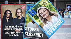 Ve �védsku se blí�í volby. Na plakátu vlevo je p�edsedkyn� Sociálních demokrat�...