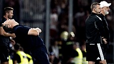 Spar�anský trenér Brian Priske b�hem derby proti Slavii.