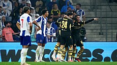 Radost fotbalist� Manchesteru City po tref� Erlinga Haalanda ve 47. minut�...