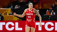 Turecká basketbalistka Tilbe Senÿureková Arslanová