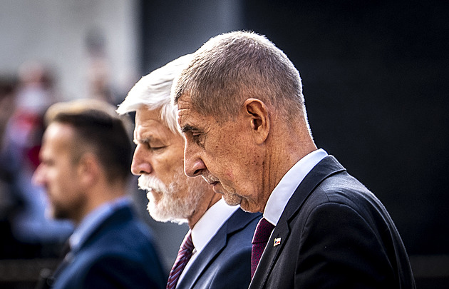 Klíčníci vyzvedli korunovační klenoty. Vystaveny budou ve Vladislavském sále