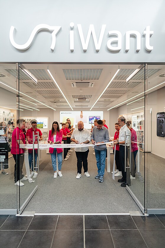 iWant v Plzni otevřel novou Apple Premium Partner prodejnu