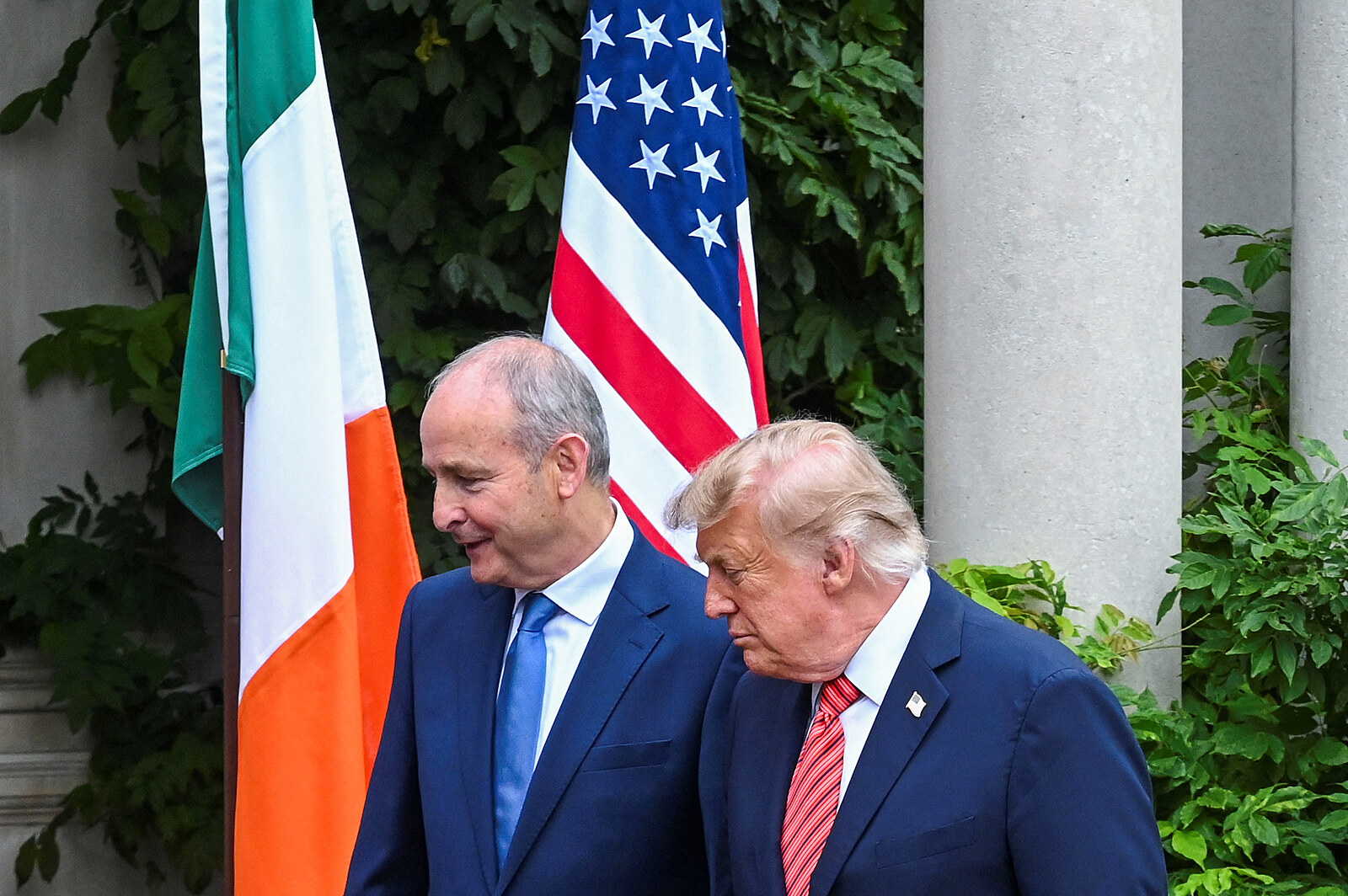Rád bych viděl Irsko sjednocené, nechci ale dělat problémy, řekl Trump v Dublinu