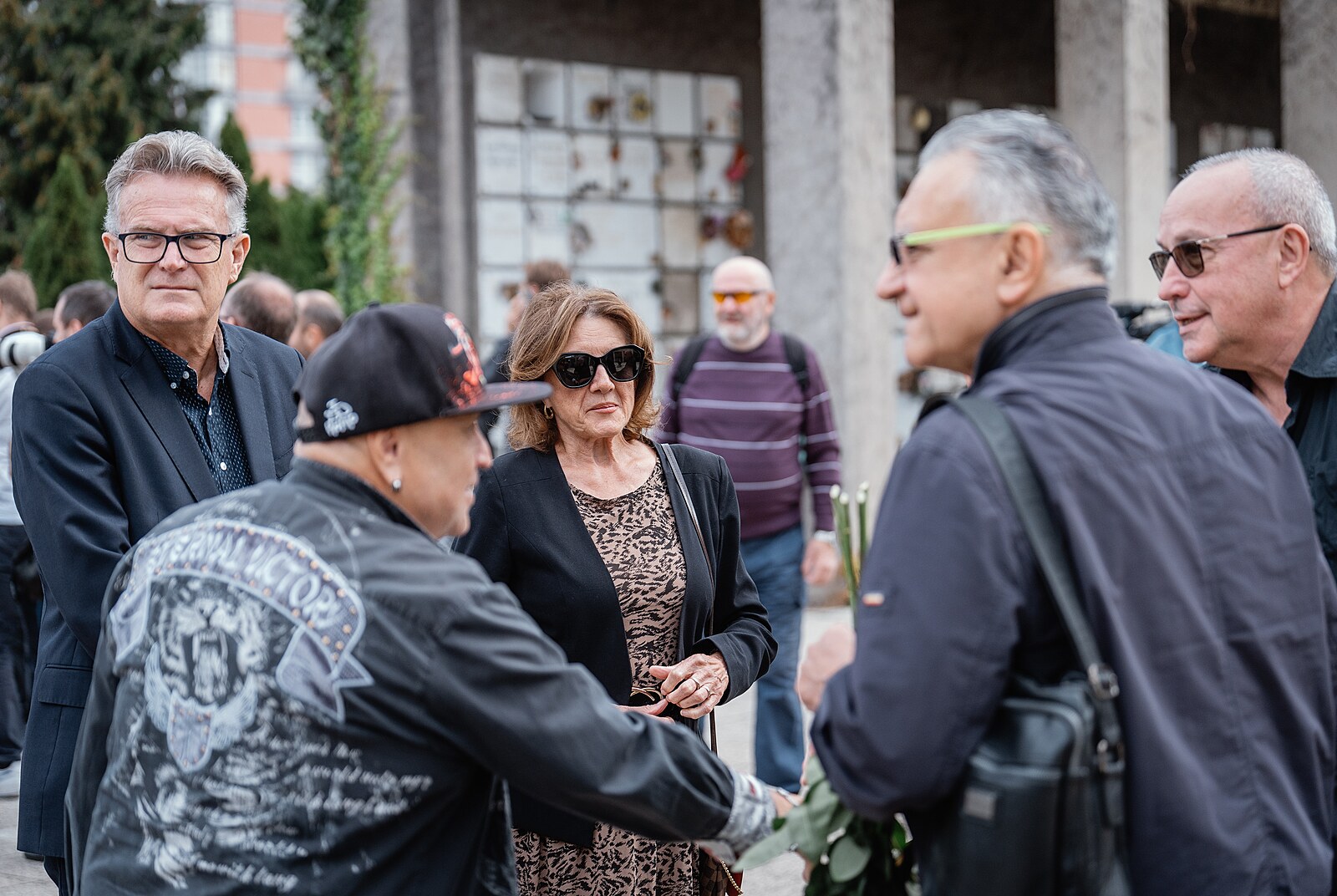 Skvěle vařil, skvěle pil. S Richardem Tesaříkem se rozloučili Rottrová i Hejma, syn všechny dojal