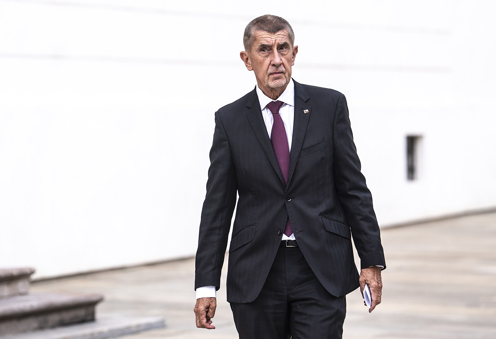 Lepší než nic, ale zásadně ničemu nepomůže, řekl Babiš k úpravě povolenek