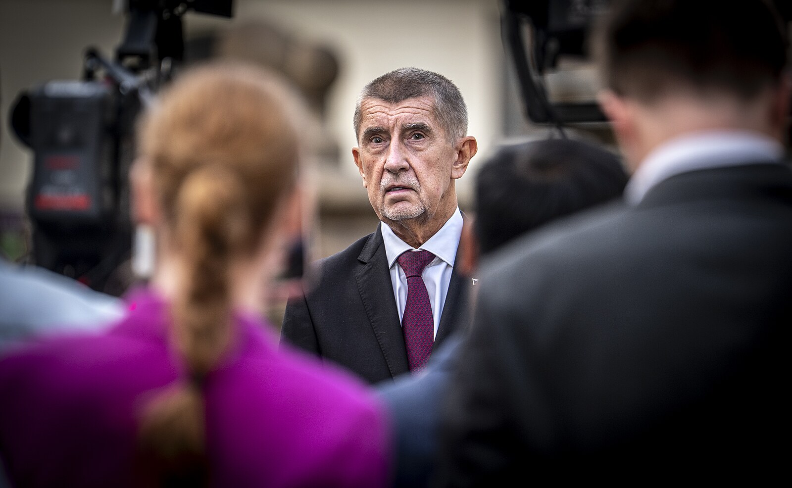 Doložte tvrzení o soudcovské mafii, vyzývá unie Babiše. Premiéra tepe za jeho výroky