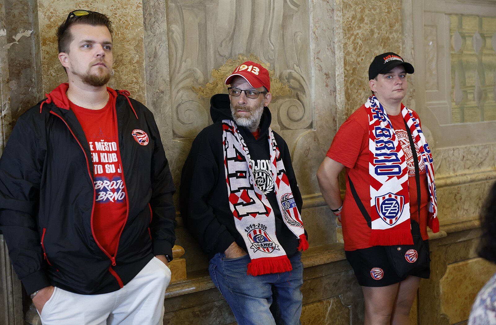 Politici Brna zrušili řízení na prodej stadionu Zbrojovce, vše začne znovu | Česko