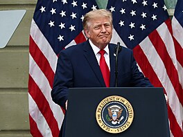 Americký prezident Donald Trump promluvil na pietním ceremoniálu u Pentagonu....