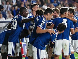 Fotbalisté Coma ve své premié�e v Lize mistr� porazili Lipsko.