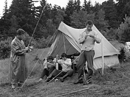 Sportovní ryba�ení na Lipenském jeze�e.(1960)