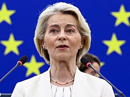 P�edsedkyn� Evropské komise Ursula von der Leyen p�ednesela v Evropském...