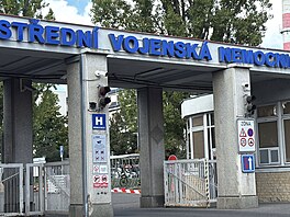V Úst�ední vojenské nemocnici v pra�ských St�e�ovicích a na dal�ích místech v...