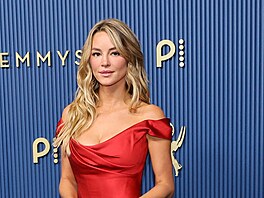 Hassie Harrisonová na cenách Emmy v Los Angeles (14. zá�í 2026)