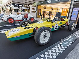 Zahájení výstavy ke 125 let�m historie �koda Motorsport v OC Olympia v Brn� za...