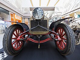 Zahájení výstavy ke 125 let�m historie �koda Motorsport v OC Olympia v Brn� za...