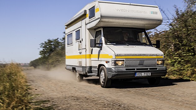 Karavan Walda postaven� na z�kladech Fiatu Ducato.