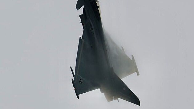 Na fotografii jsou n�meck� st�ha�ky Eurofighter Typhoon. (17. z��� 2026)