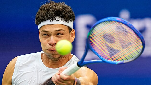 Americk� tenista Ben Shelton ve fin�le US Open.
