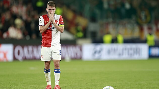 Michal Sadílek si v zápase proti Lens p�ivodil zran�ní.