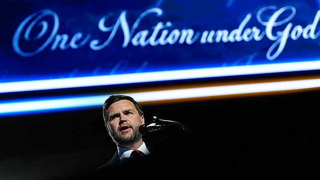 Americk� viceprezident J. D. Vance u �e�nick�ho pultu na republik�nsk�m sjezdu v Dallasu (10. z��� 2026)