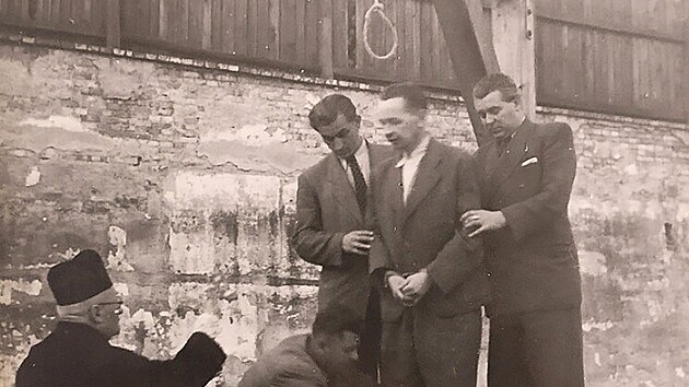 Vedoucí exekutivy odd�lení zlínského gestapa Karl Raschka byl popraven 13. zá�í...