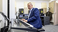 Teplická konzervatoř, která slav�­ 55 let, má opravenou budovu s lepš�­ akustikou