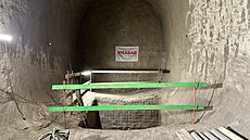 Stanice metra Flora je fyzicky propojena s novými výtahovými �achtami. (zá�í...