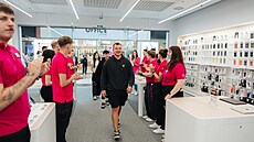 iWant v Plzni otev�el novou Apple Premium Partner prodejnu