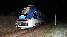 Bezpe�nostní systém generální stop zastavil na Písecku vlak, který...