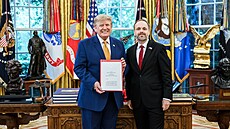 Velvyslanec Jakub Kulhánek se v Bílém dom� setkal s americkým prezidentem...