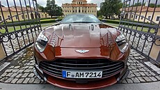 Aston Martin DB12 S je nejvýkonn�j�í a nejkultivovan�j�í verze britského grand...