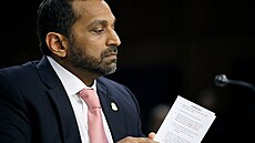 �éf Federálního ú�adu pro vy�et�ování (FBI) Kash Patel vypovídá na sly�ení...
