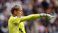 Luká� Horní�ek z Newcastlu b�hem utkání proti Hullu.