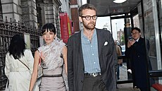 Lily Allen a Jonah Freud (�erven 2026)