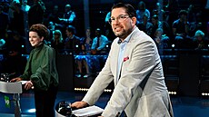 p�edseda strany �véd�tí demokraté Jimmie Akesson (SD) ve studiu b�hem volební...
